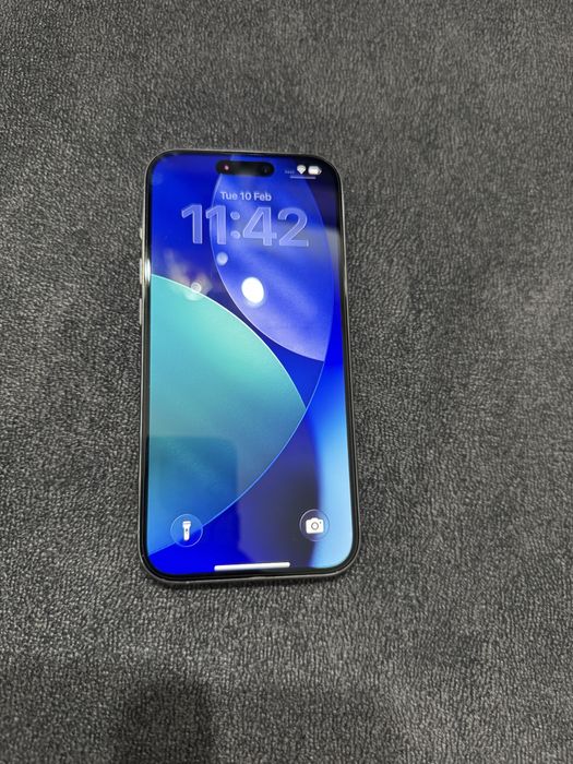 iPhone 15 Pro 256 GB Natural Titanium