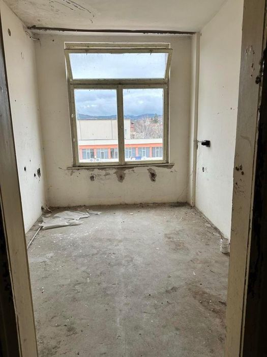 Продава се Многостаен апартамент в Крумовград - 180 кв.м за 241 €/кв.м - Снимка #10