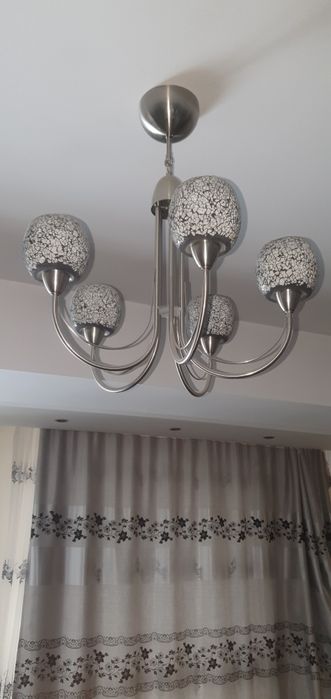 Продам люстру!!!