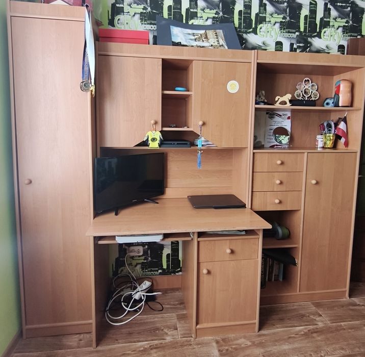 Продам детскую стенку