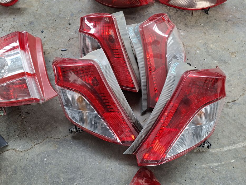 Stopuri toyota yaris 2012