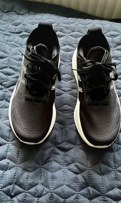 Ascis gel nimbus 27 wide