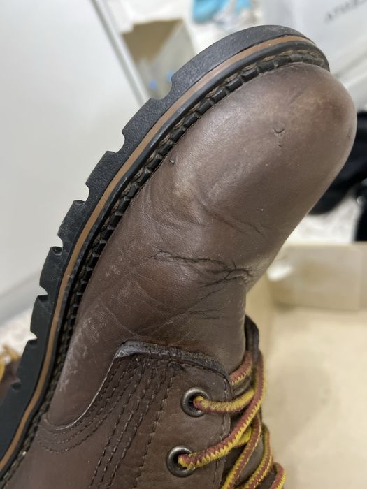 Кожаные сапоги без меха снутри