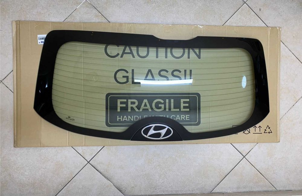 Стекло двери багажника Hyundai Tucson 87110N9000 лобовое стекло туксон