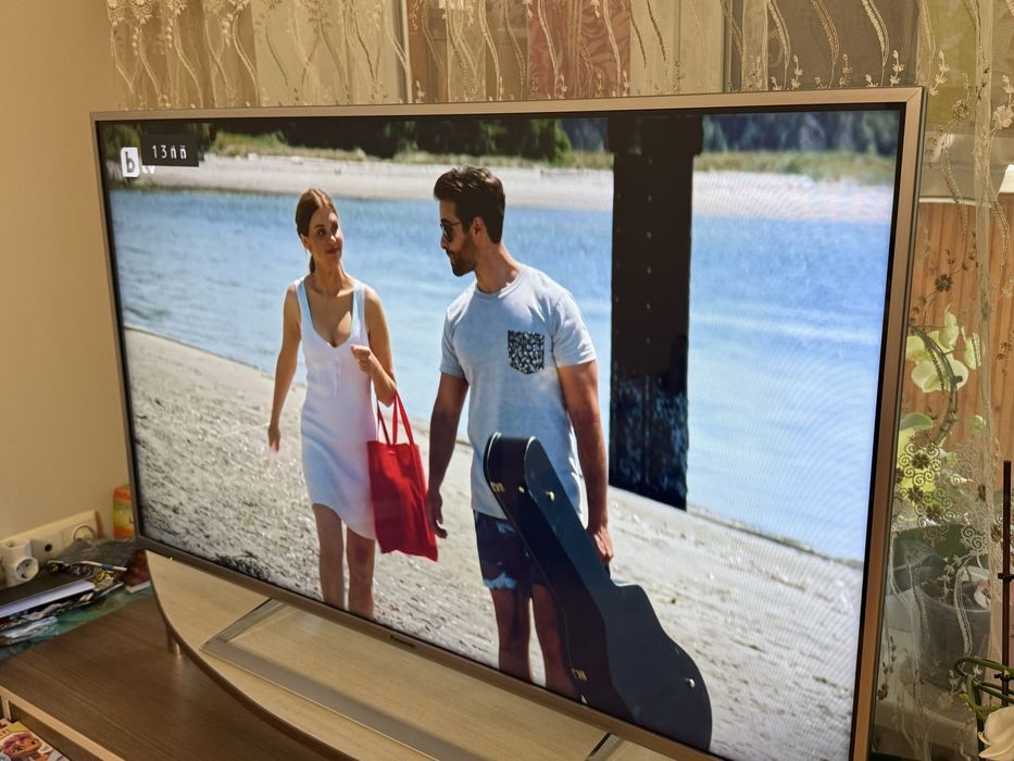 Телевизор Panasonic 47