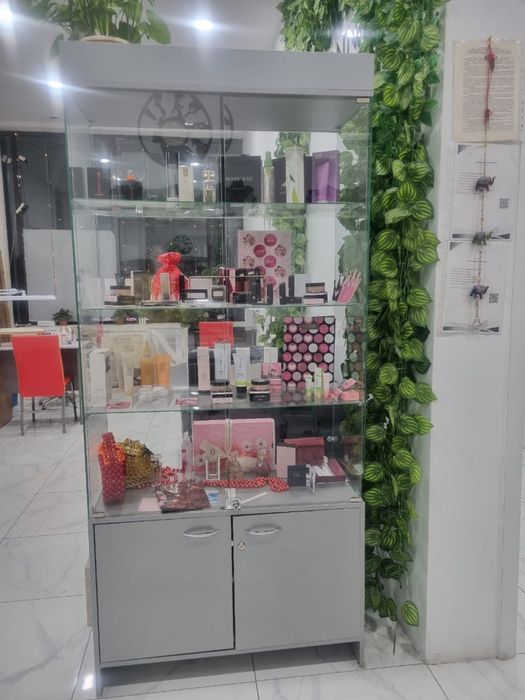 Продается салонная мебель