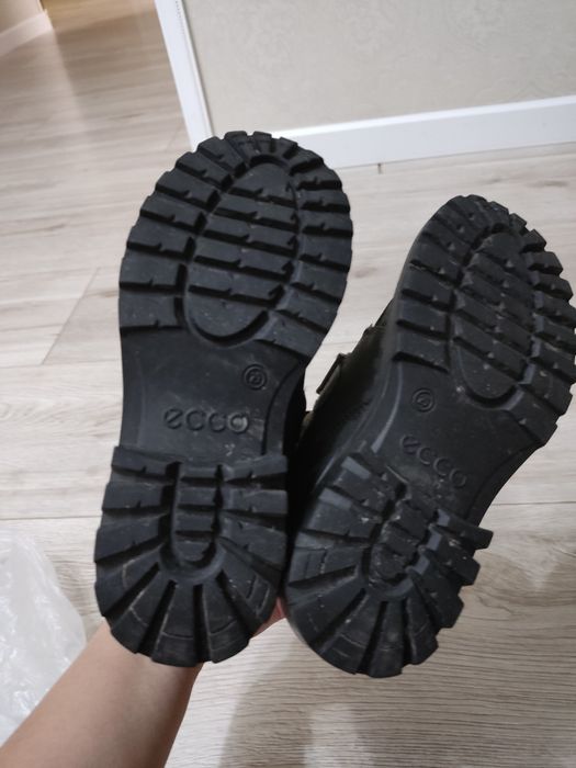 Ботинки Ессо на мальчика  29 размер