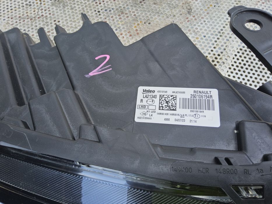 Far dreapta led Dacia Duster 2 facelift 2021-2024 cod 260106194r