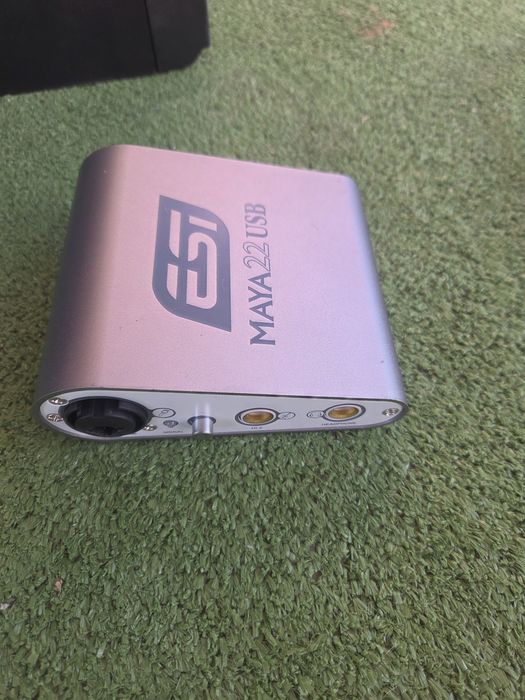 Vand interfata audio ESI MAYA 22