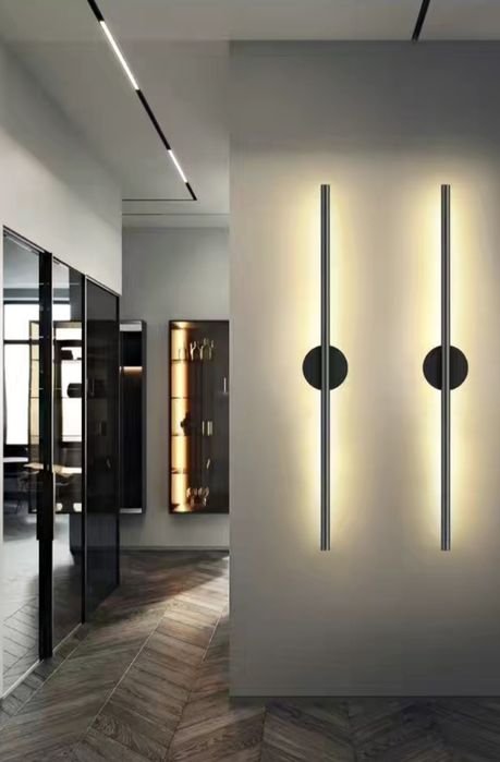 Продам светильник настенный