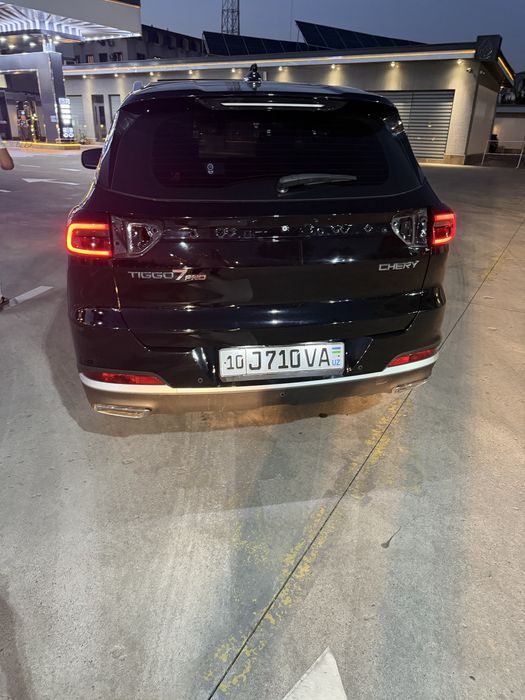 Автомобил Чери 7 про фул люк бор