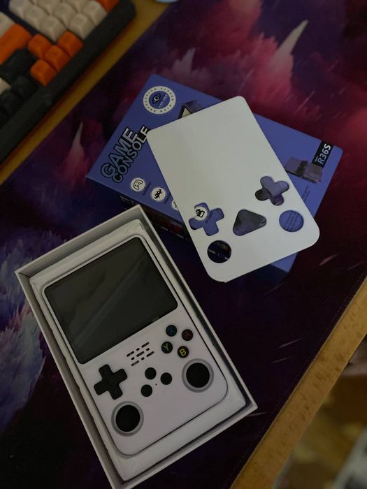Срочно продается игровая консоль