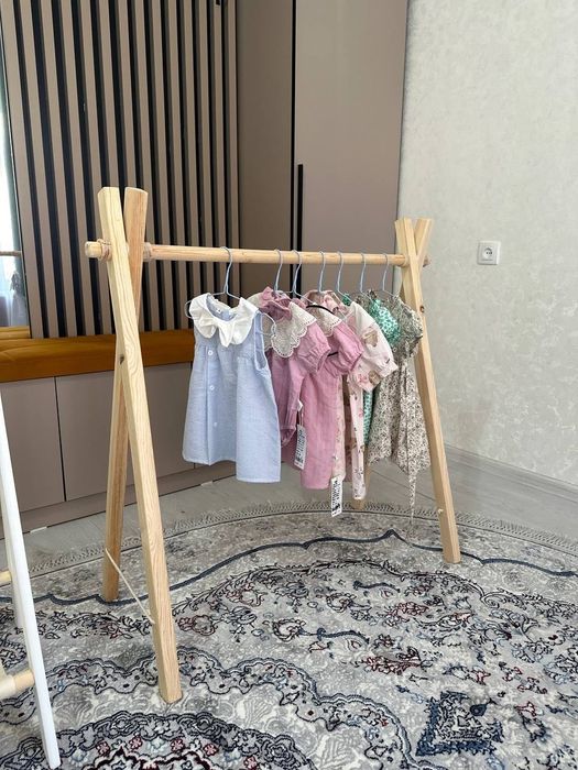 напольные вешалки