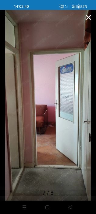 Proprietar vând apartament decomandat