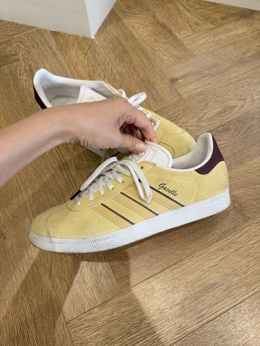 Adidas gazelle кеды желтые