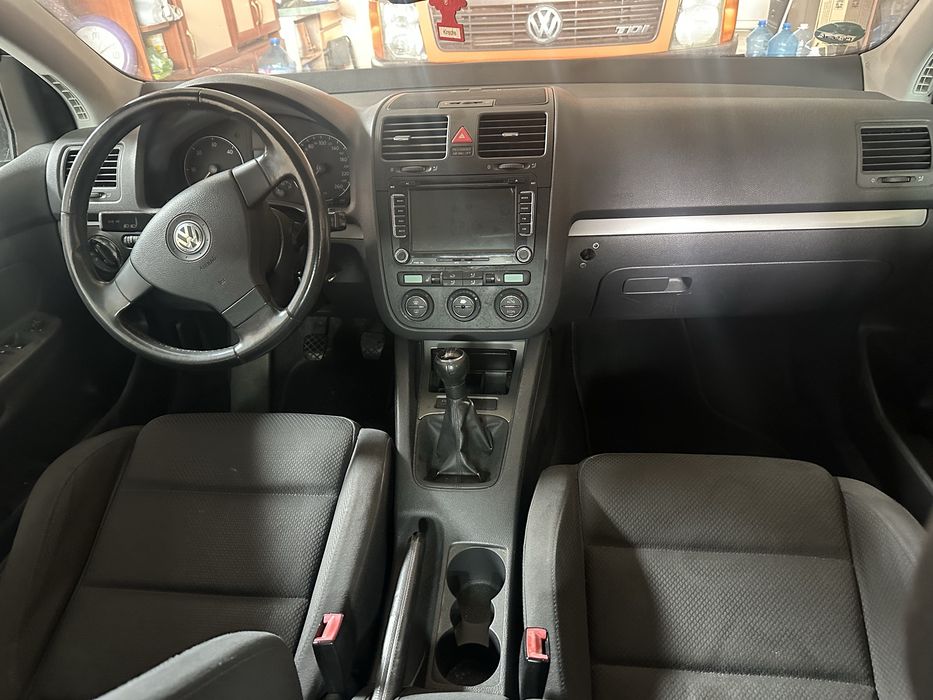 Vw golf 5 1.9 105