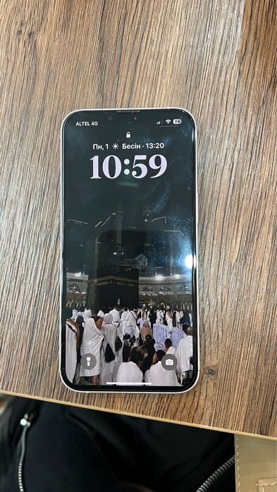 айфон 13 128гб көп ұсталмаған