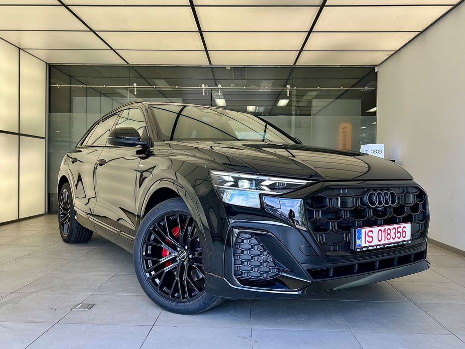 Audi Q8 S-line | Garanție | Trapa | Webasto | HUD | Cârlig | Valcona Integral