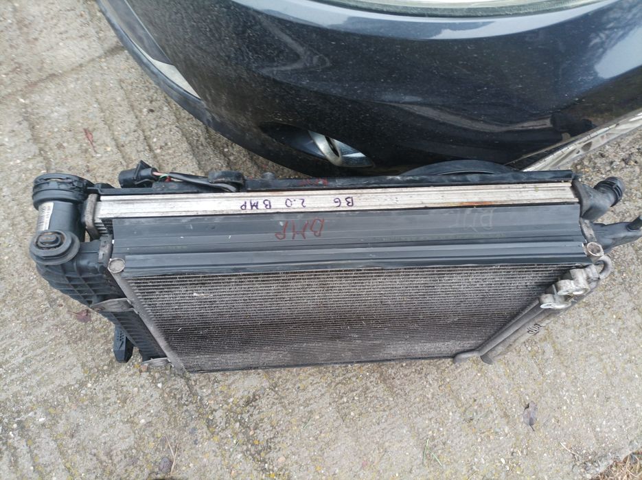 Radiator apă AC intercooler ventilatoare Vw Passat B6 BMP BMR BXE BKC