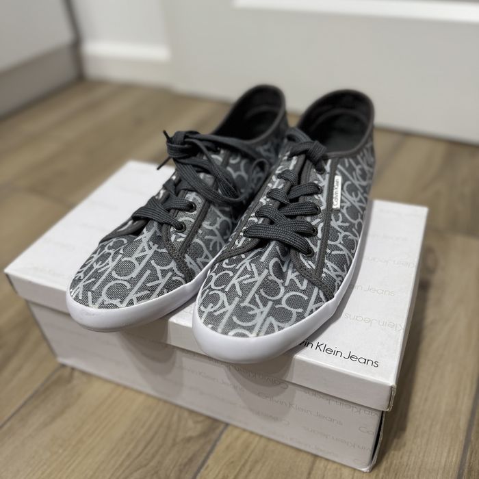 Adidasi REASH & Tenisi CalvinKlein