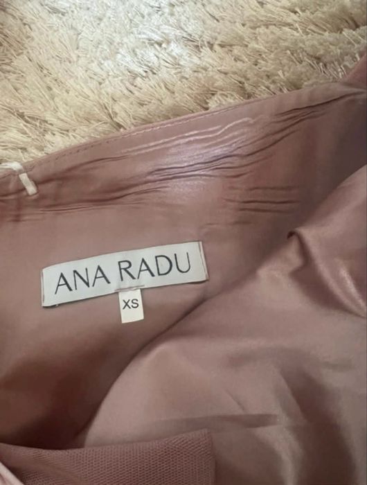 Rochie anna radu.
