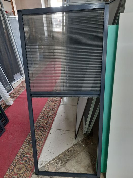 Москитные сетки, плиссе. Решетки на окна