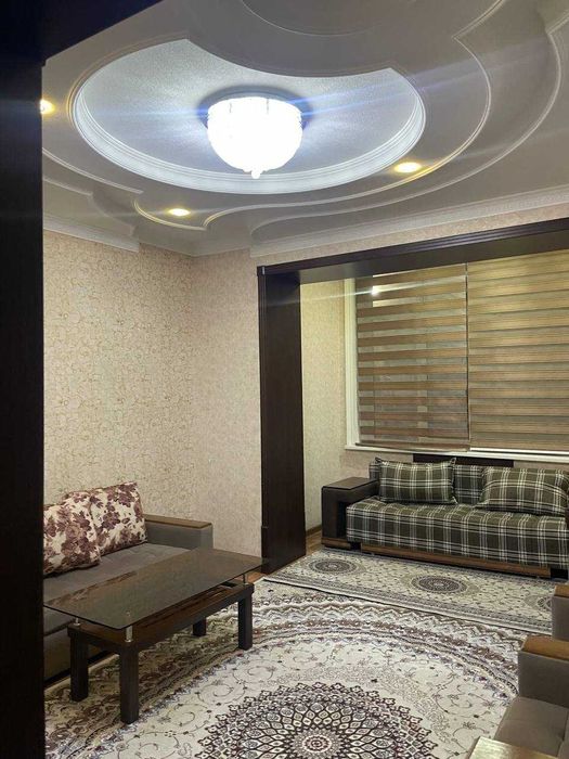 рынок Аския, текстильный мост  3/2/4  93 м²