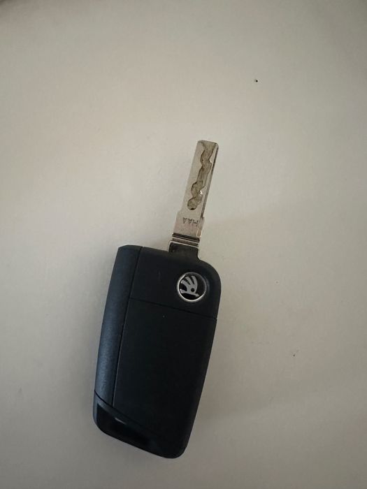 Cheie originală Skoda Octavia 3