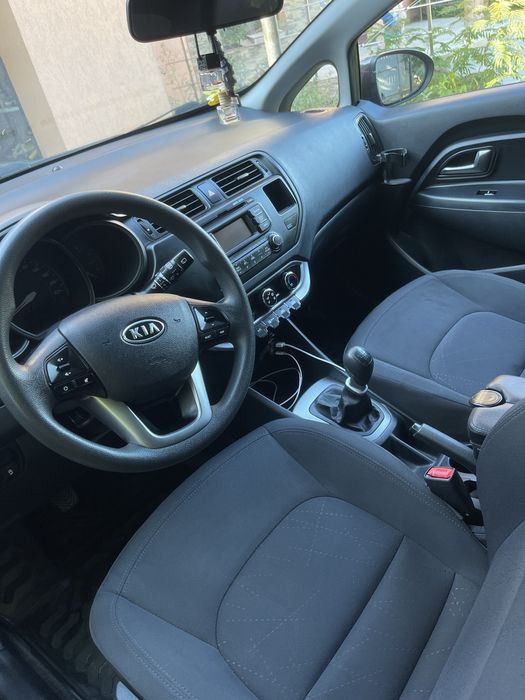 Kia rio 2012 manuala