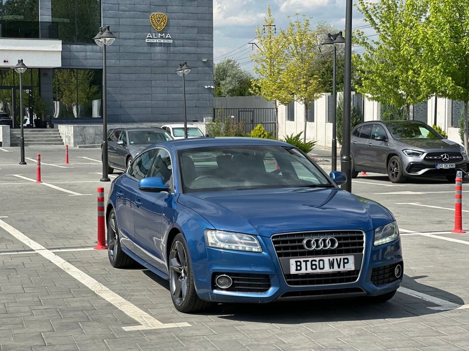 Dezmembrez Audi A5 2.0 tdi CAHA 8T hatchback S line