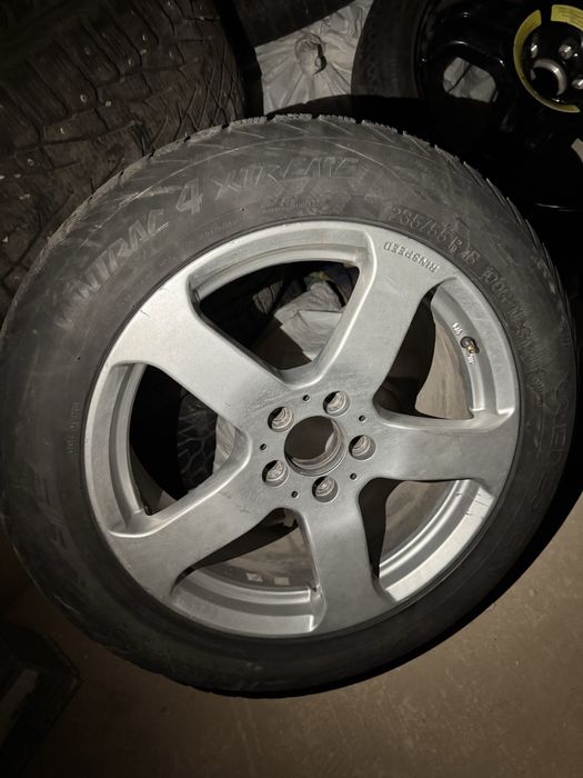 Диски с покрышкой на мерс