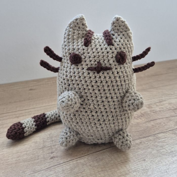 Pisica Pusheen crosetata, crochet
