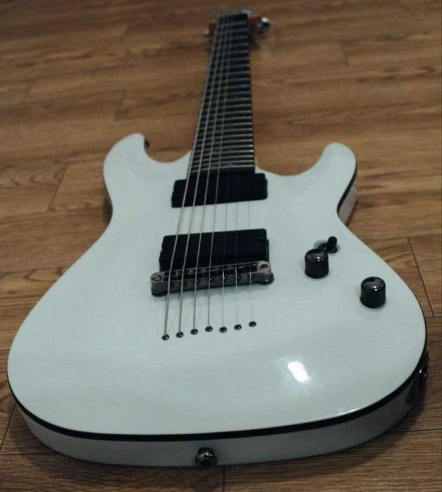 Schecter Demon 7