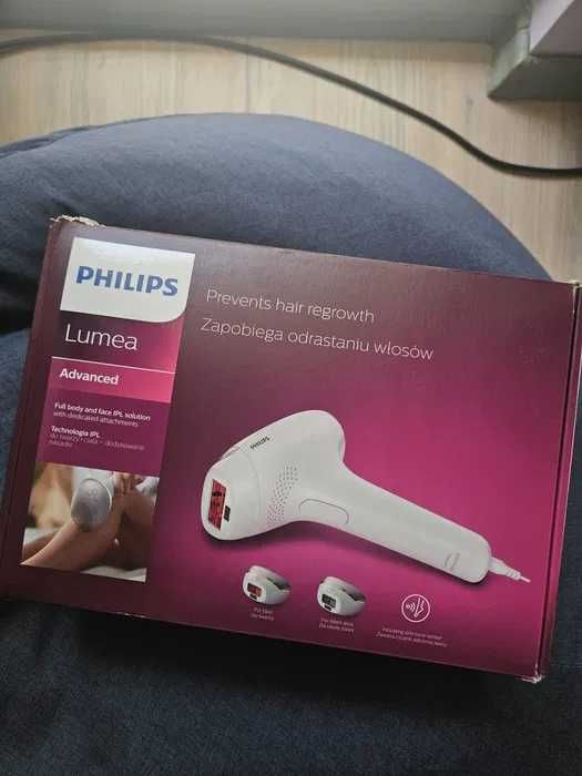 Фотоепилатор Philips Lumea SC1998/00 + приставки