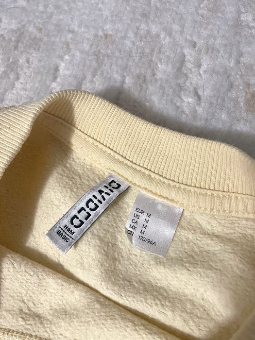 свитшот желтый укороченный