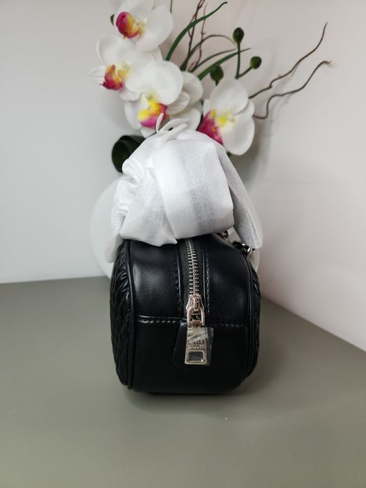 Steve Madden – дамска чанта тип bowling bag, черна