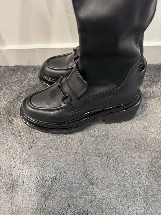 Лоуфъри естествена кожа и естествен лак и естествен велур