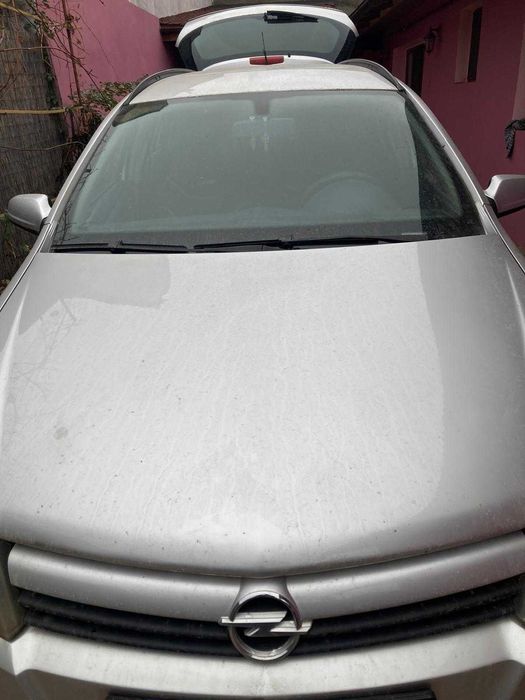 Vînd OPEL Astra H  1.7 diesel