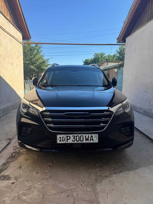 Jetour X70 срочно сотилади
