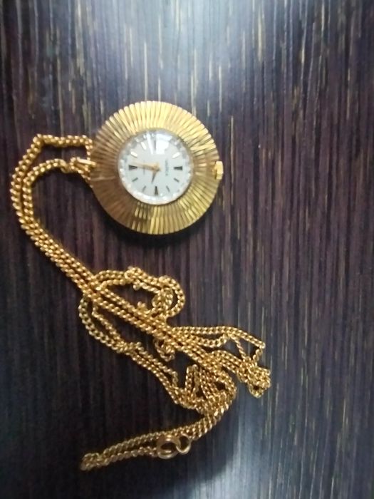 Часы женские новые. AU5 "Чайка"