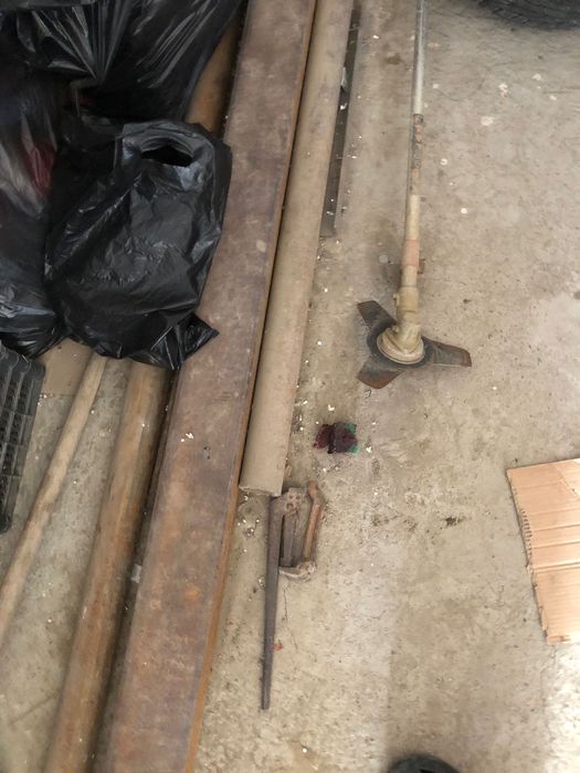 Продается стойка квадратный и