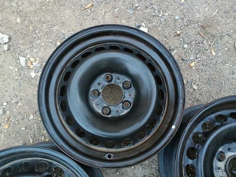 Продам оригинальные железные диски на БМВ 5