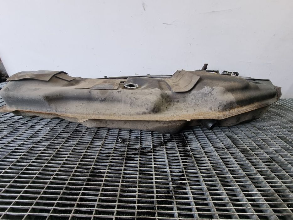 Rezervor combustibil Toyota RAV 4 III 2.2 D - 4D 177cp 2005 - 2009 2AD - FHV SUV 4 Usi (1554) Diesel 4x4 Garantie