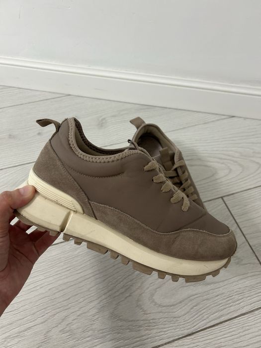 Продается обувь 38-39 размер