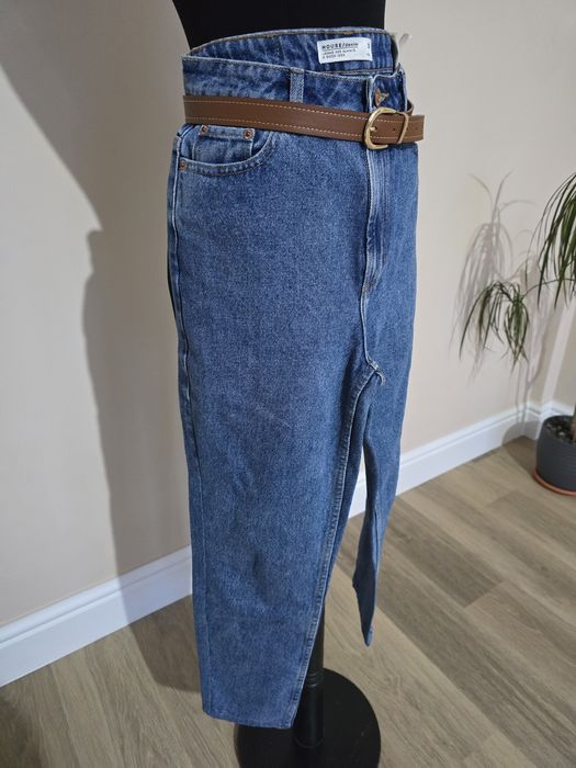 Blugi mom fit cu talie inalta merime S