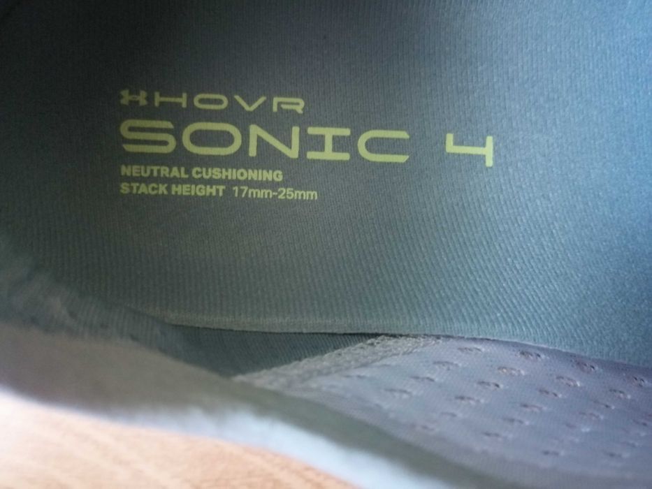 Under Armour HOVR Sonic 4  Маратонки Сиви, номер 40 умалени