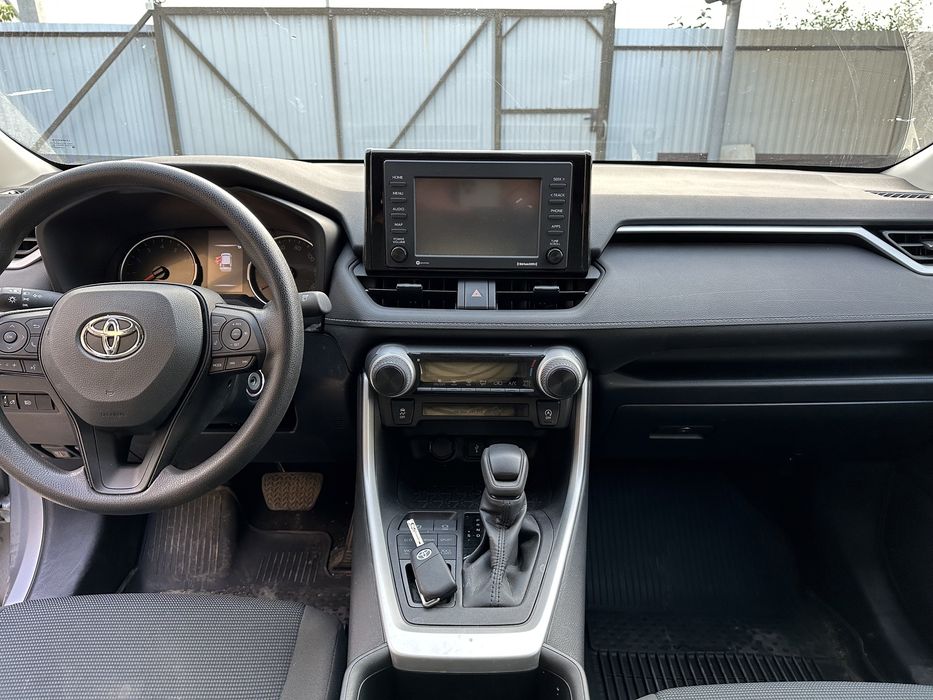 Продам Тойота рав4