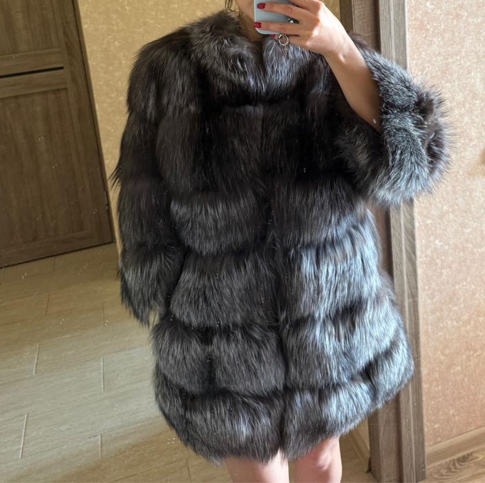 Продам шубу из чернобурки