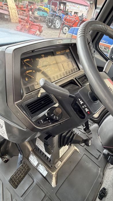 Tractor japonez Iseki GEAS 33 Tractor yanmar iseki kubota