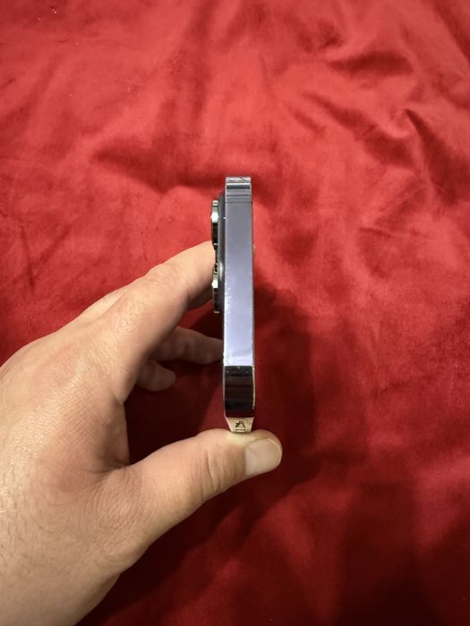 Продам iphone 14 pro 256 gb